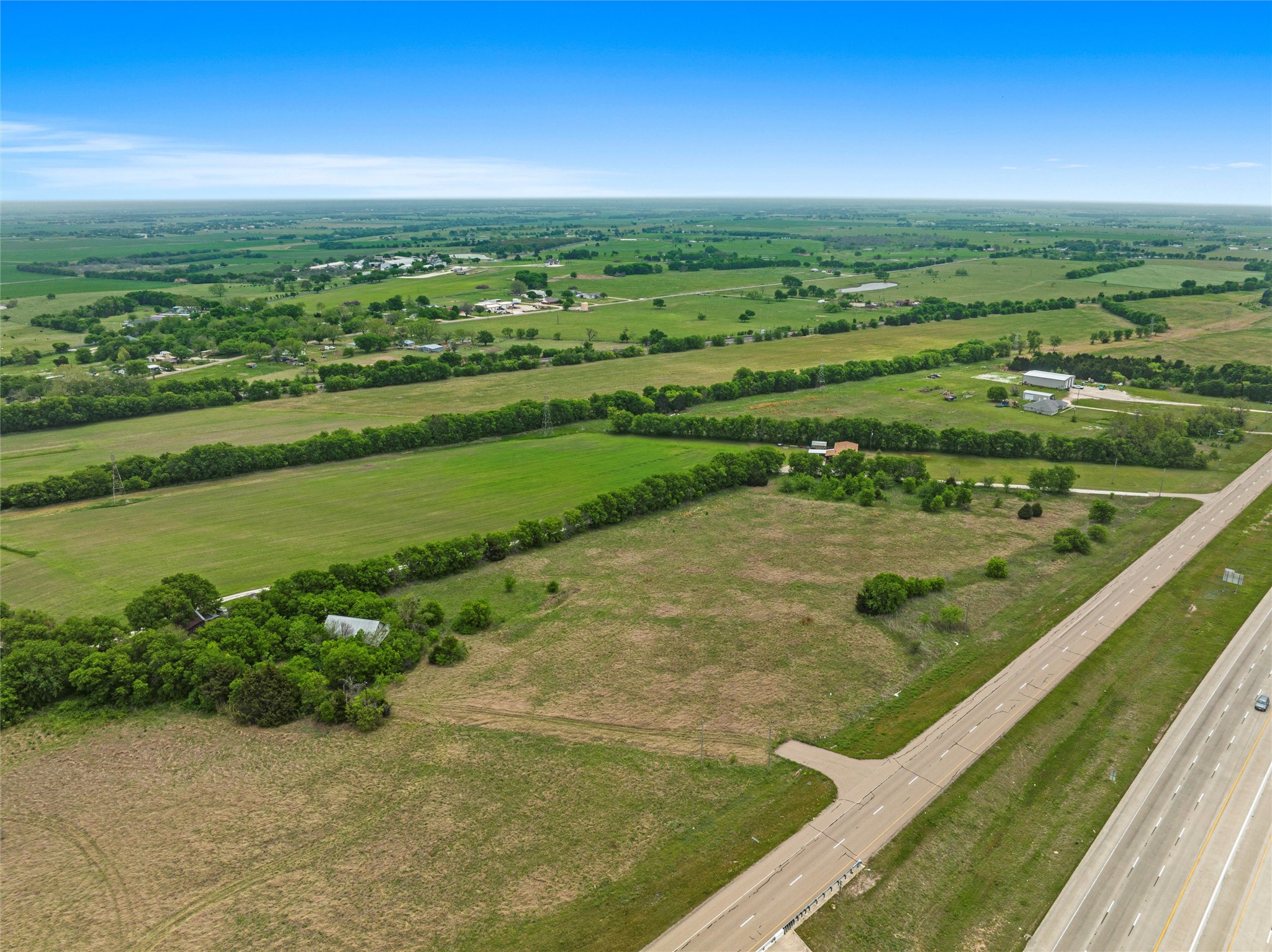 20694 N Interstate 35