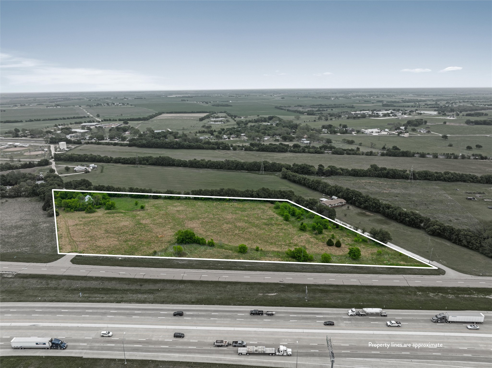 20694 N Interstate 35