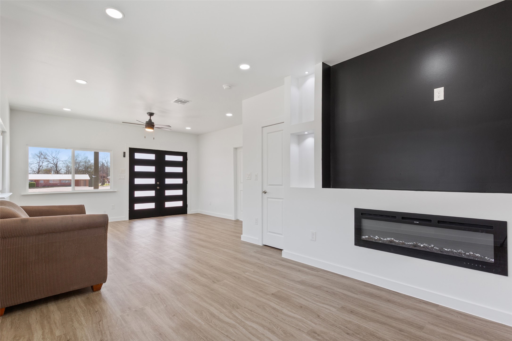 715 E Main Street