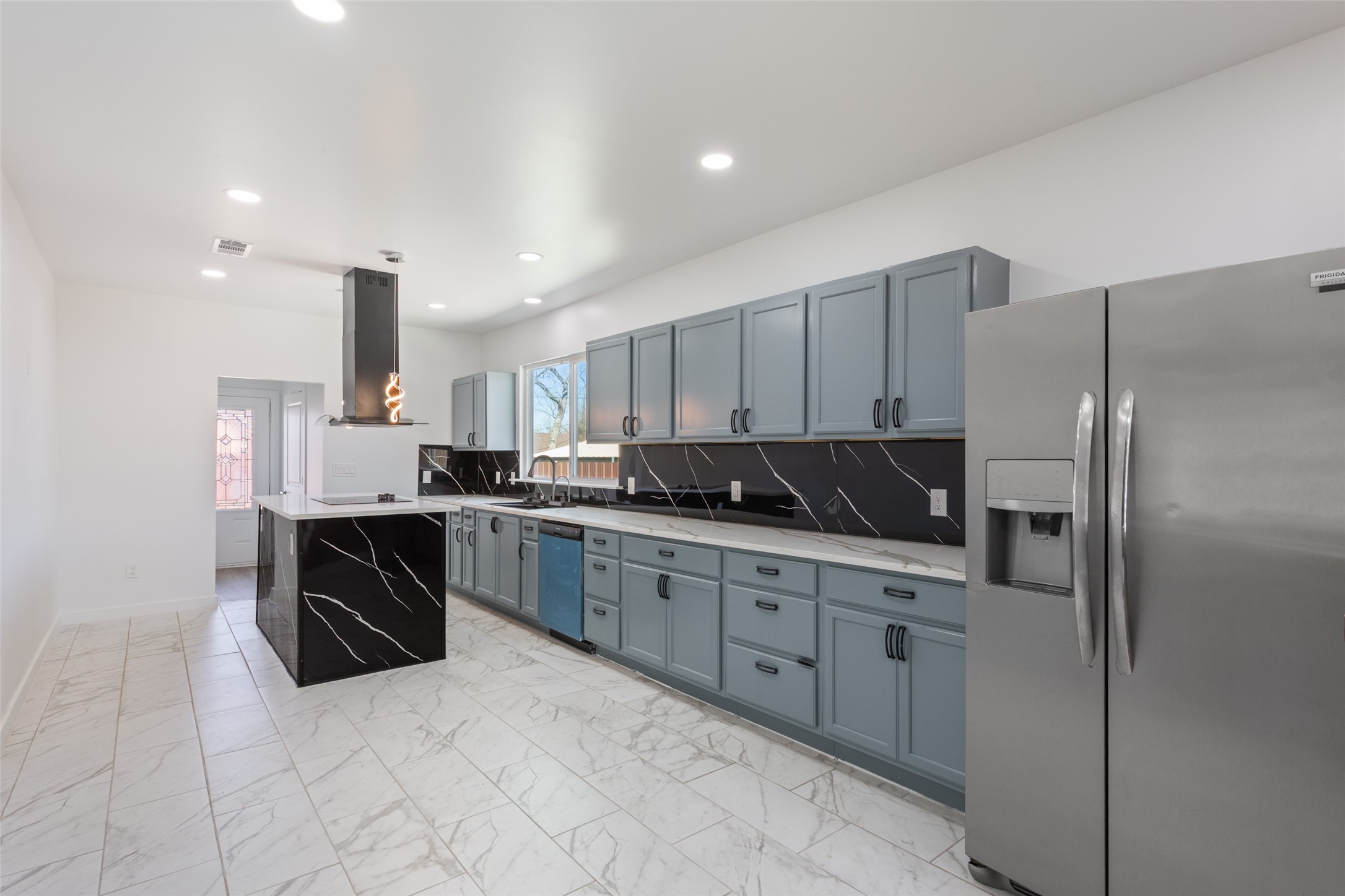 715 E Main Street