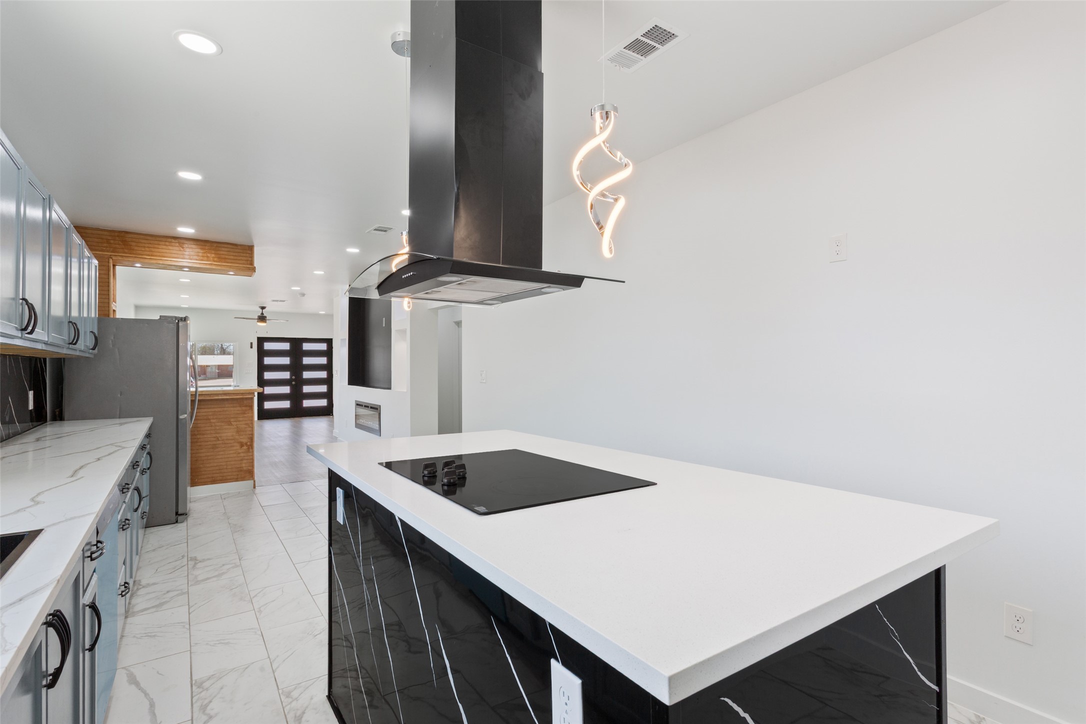715 E Main Street