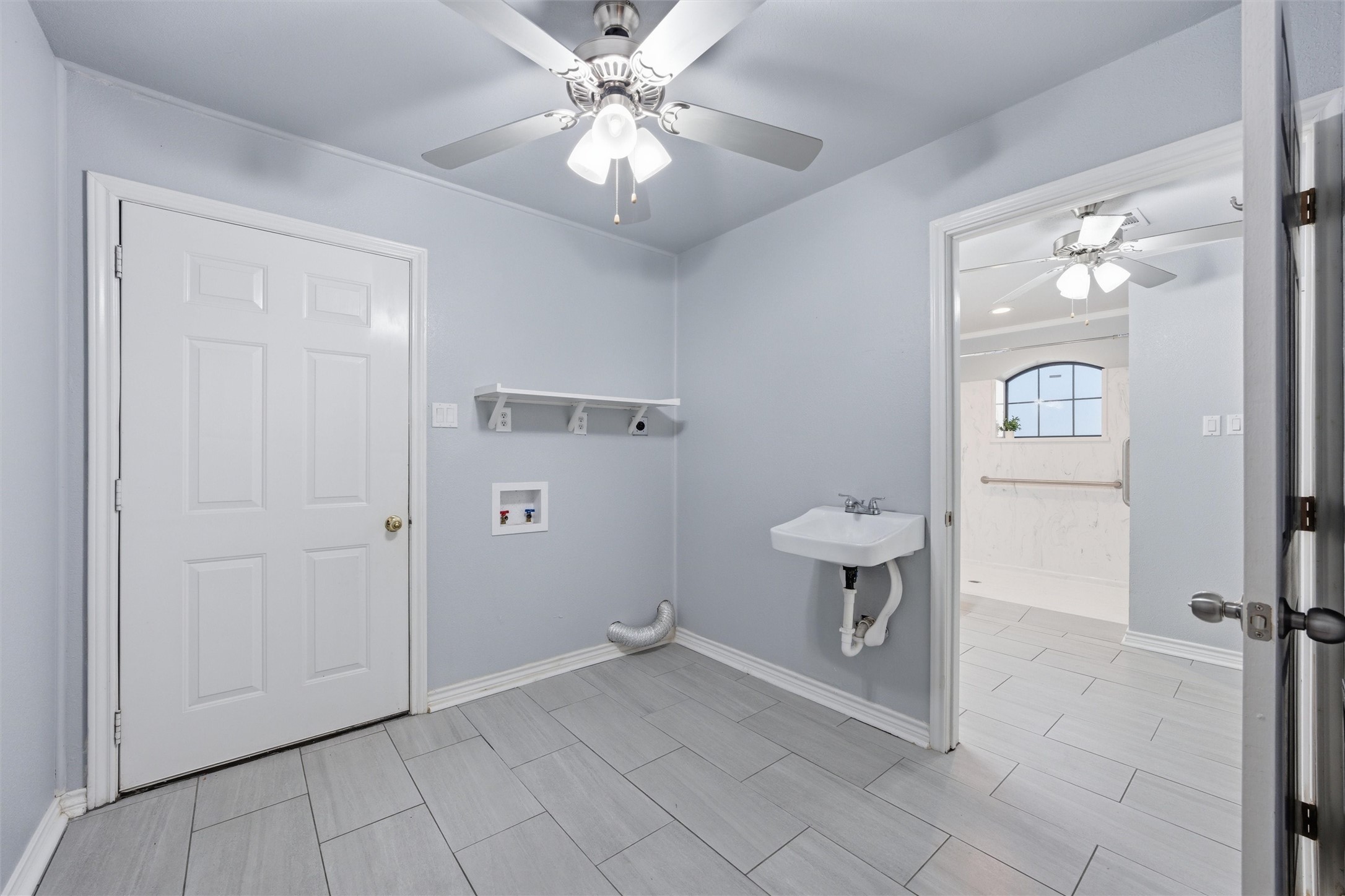 1211 Overlook Court