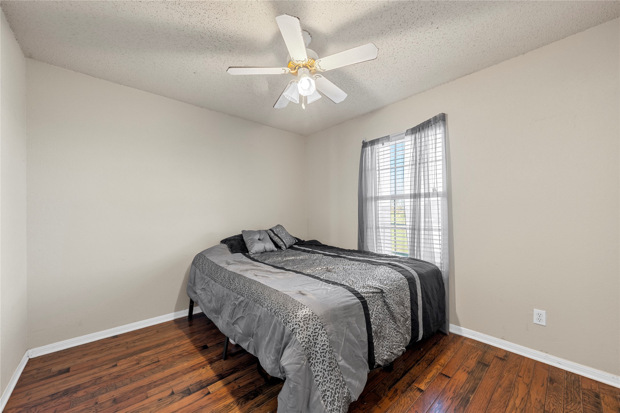 494 Westgate I Road