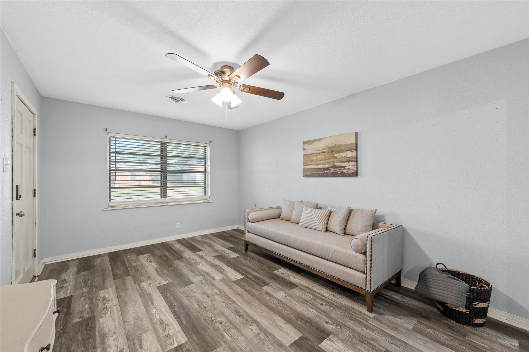 901 N Main Street
