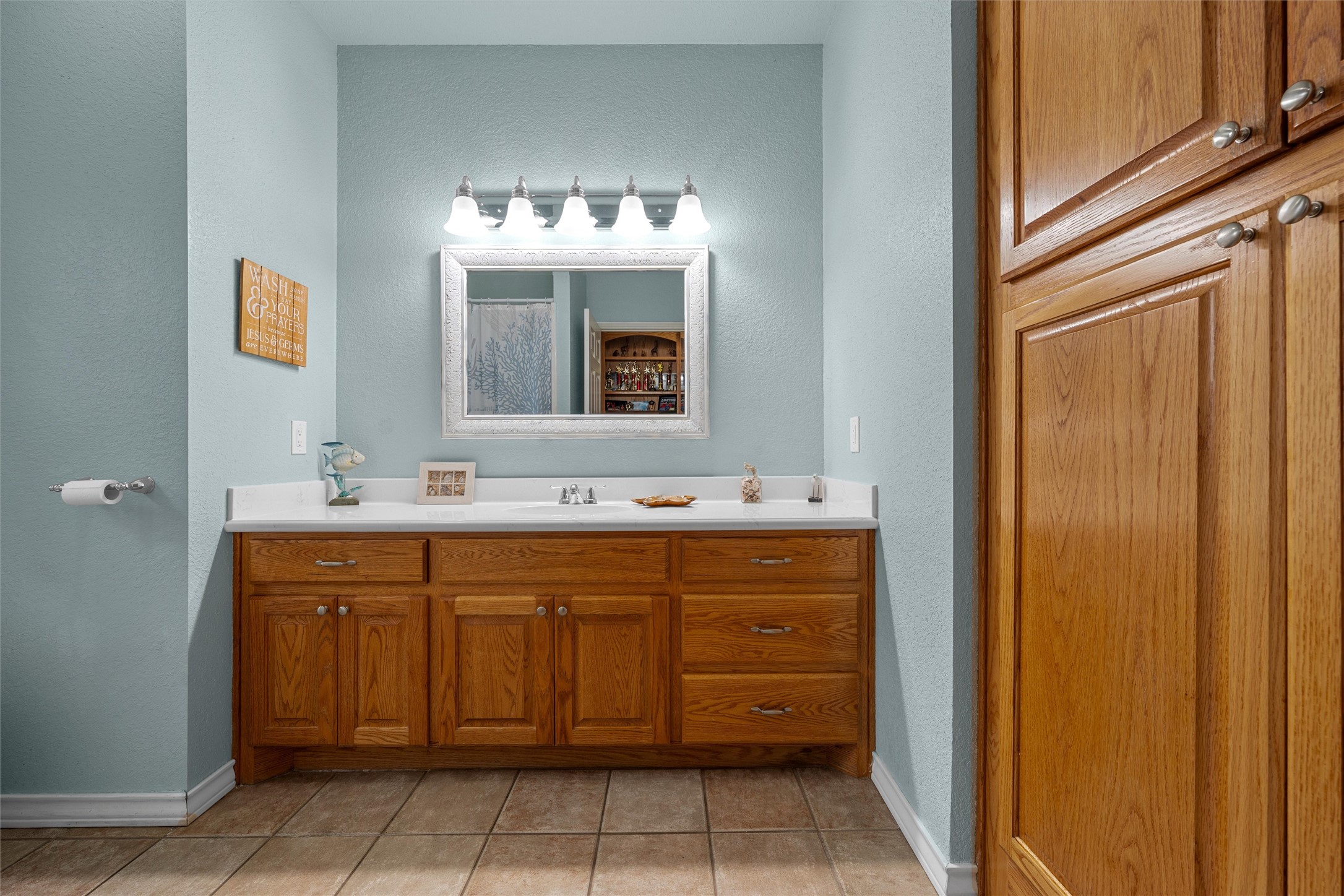 330 N Quail Run Drive