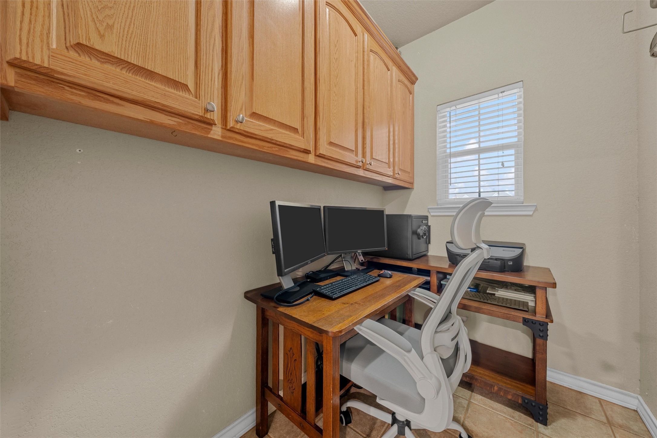 330 N Quail Run Drive