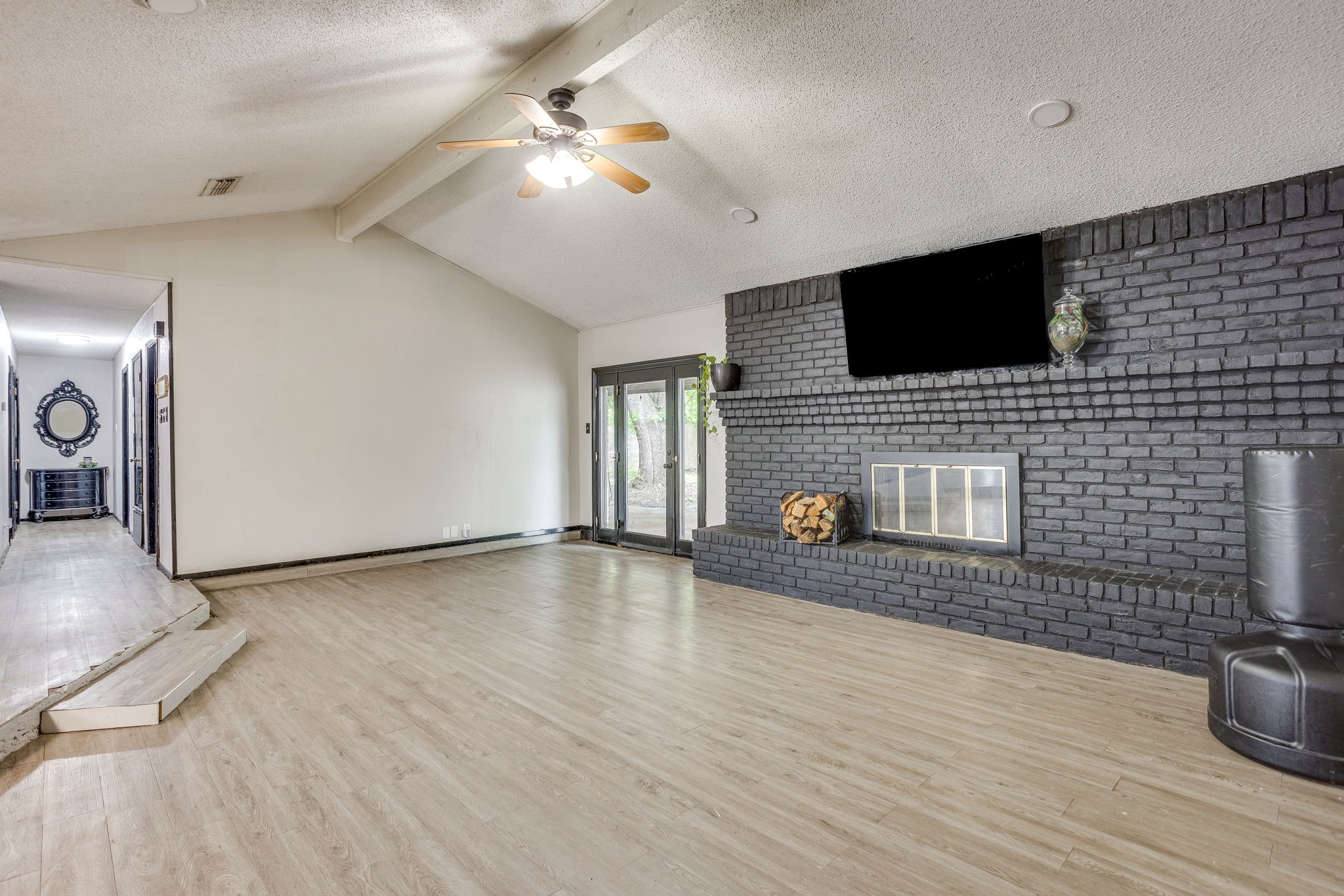 116 N Old Temple Road