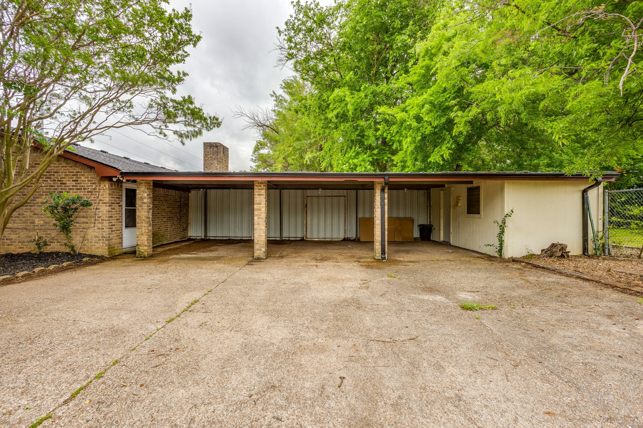 116 N Old Temple Road