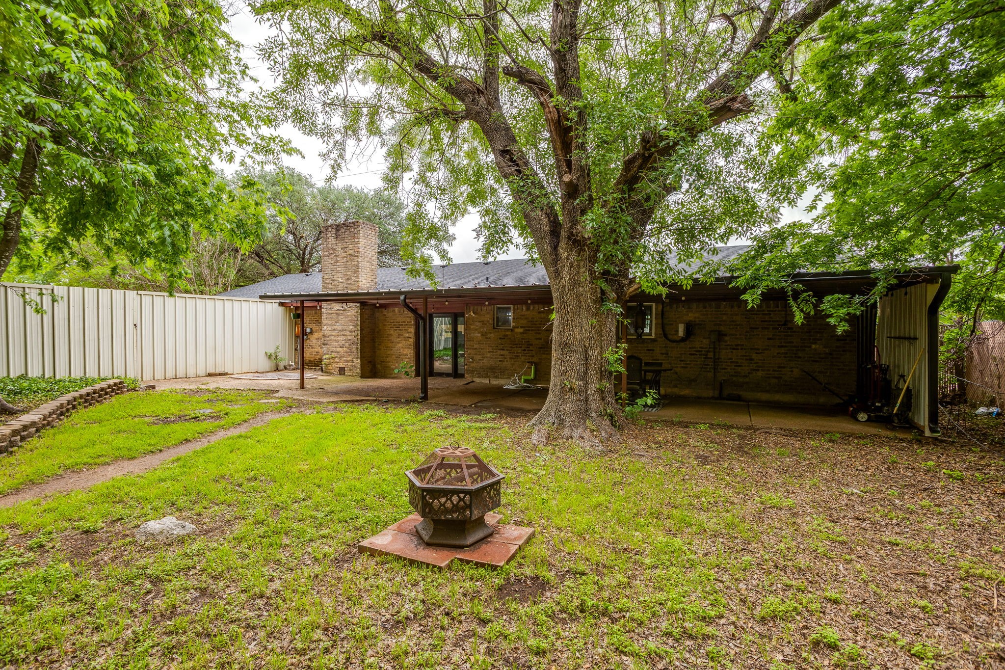 116 N Old Temple Road