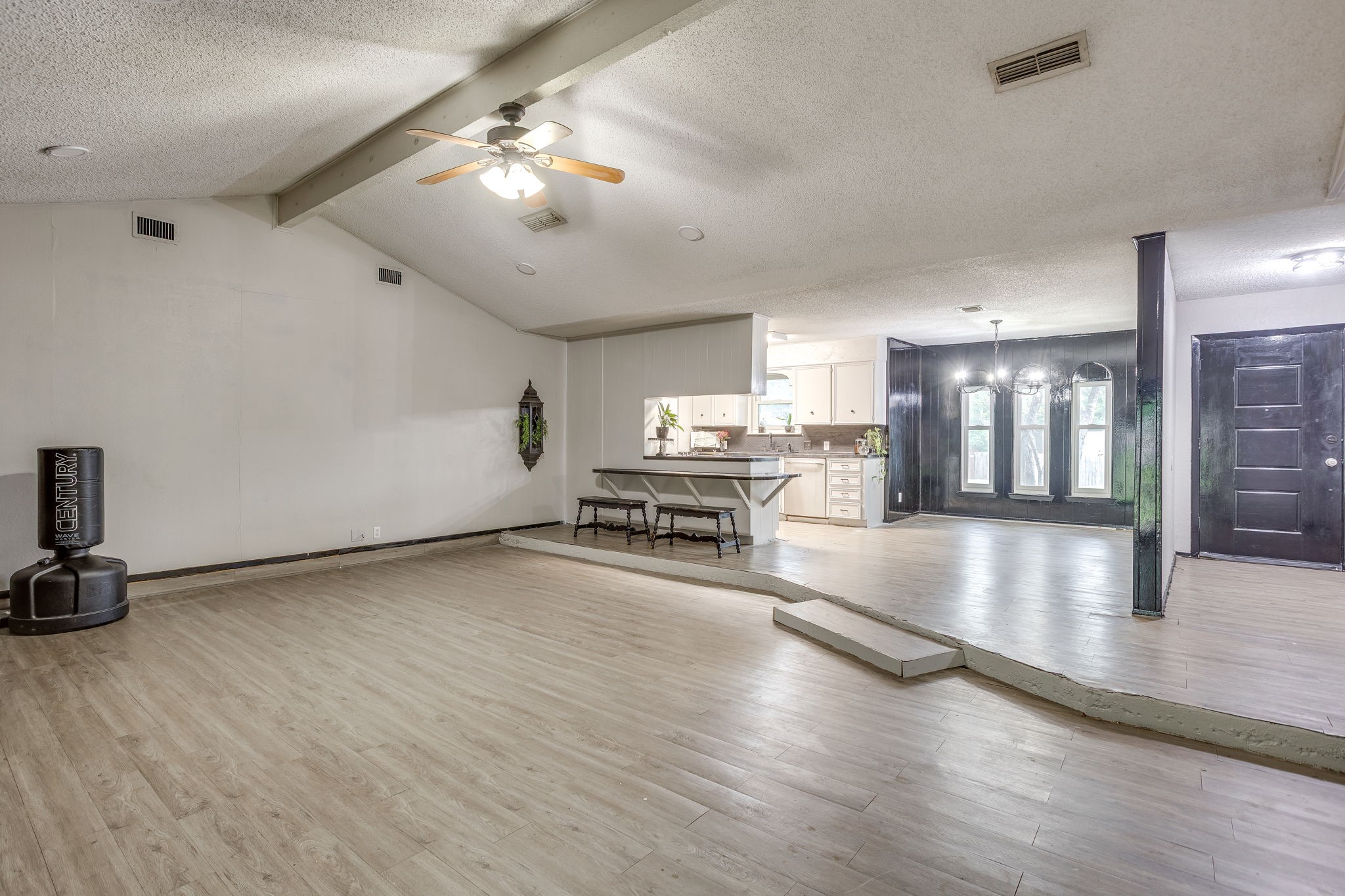 116 N Old Temple Road