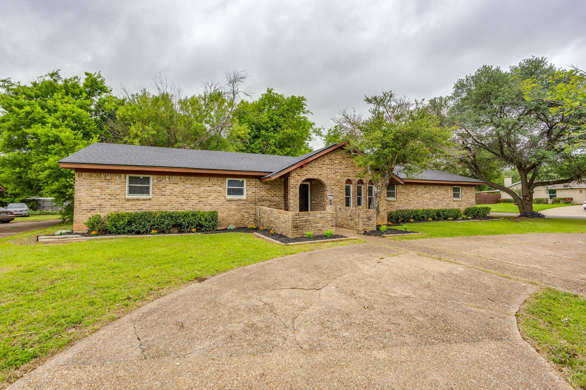 116 N Old Temple Road