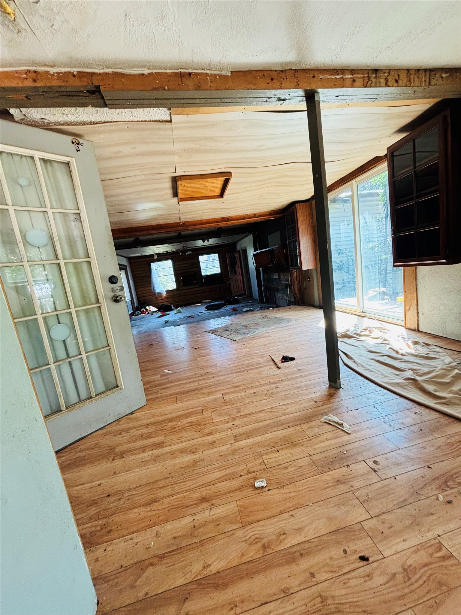 180 Canyon Drive