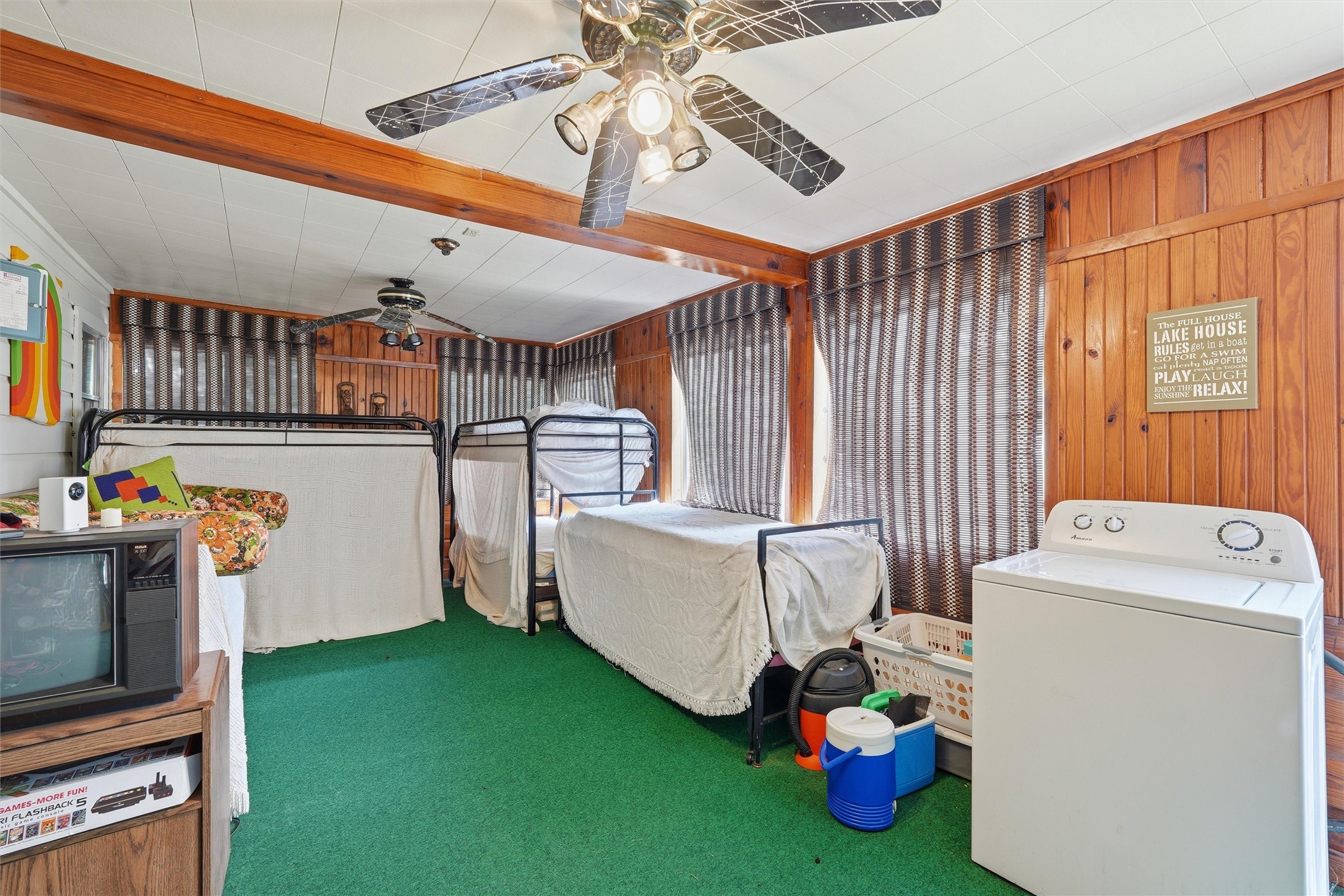 186 Waterview Drive