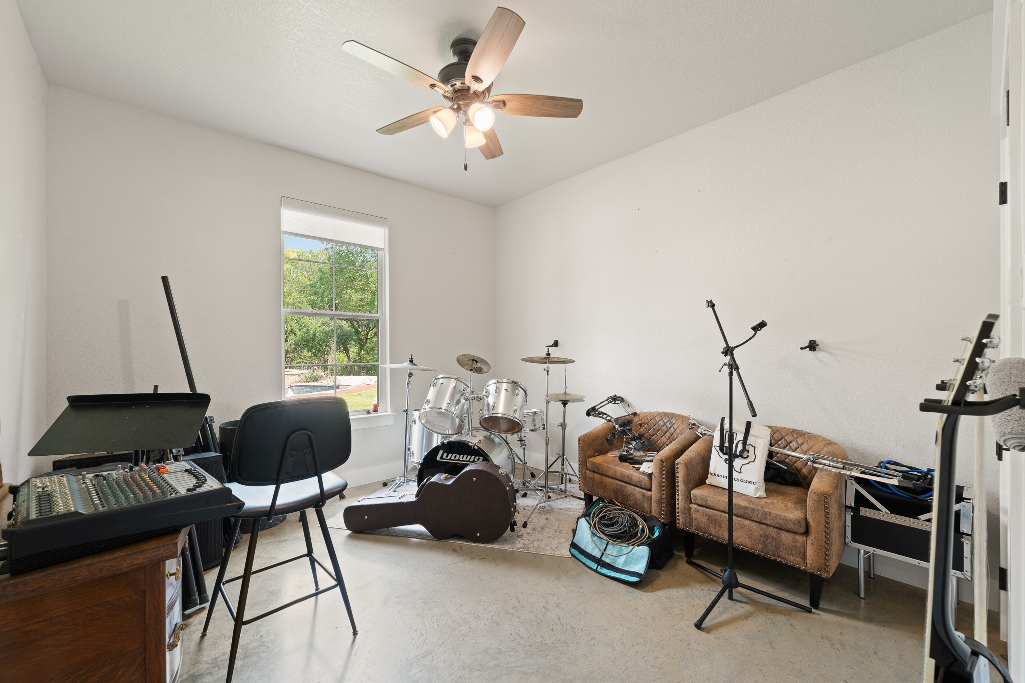 12024 Trailwood Drive