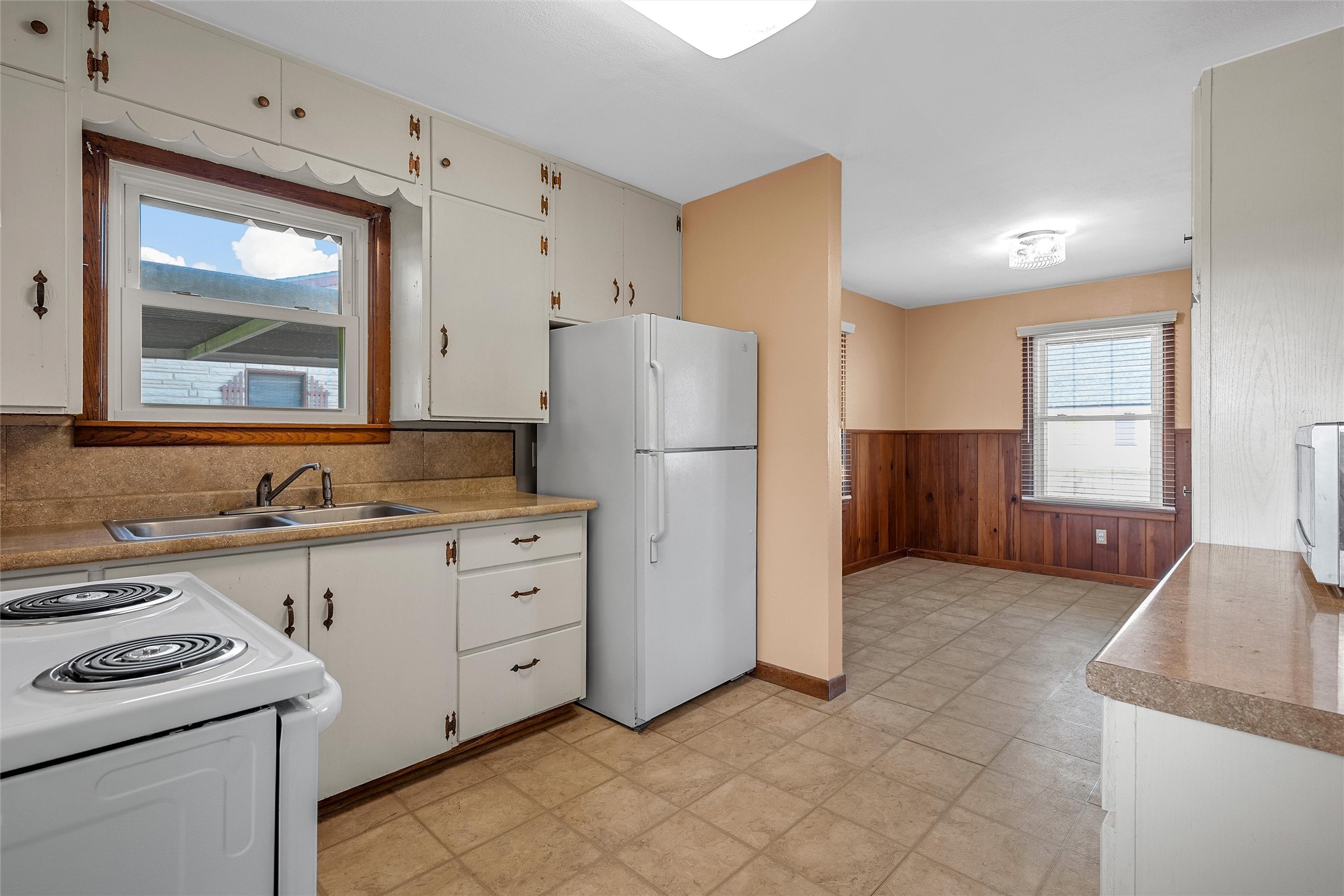 307 Playdium Drive