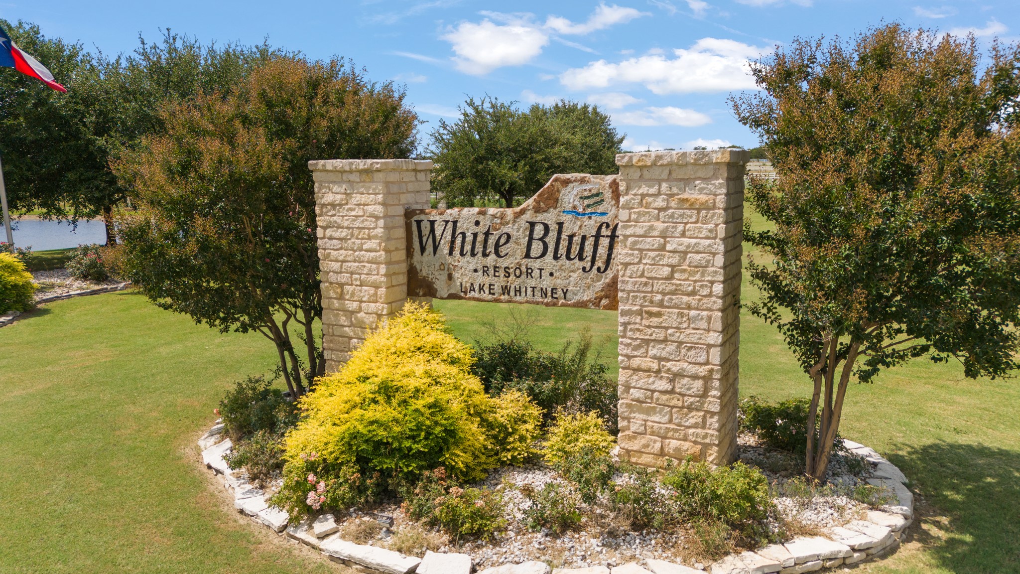 44099 Cedar Hill Drive