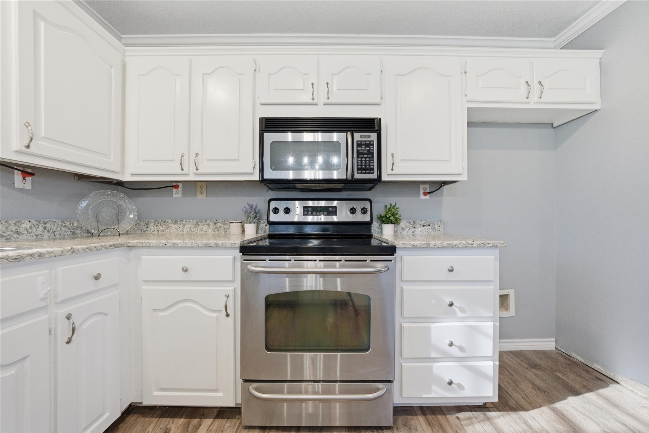 1211 Overlook Court