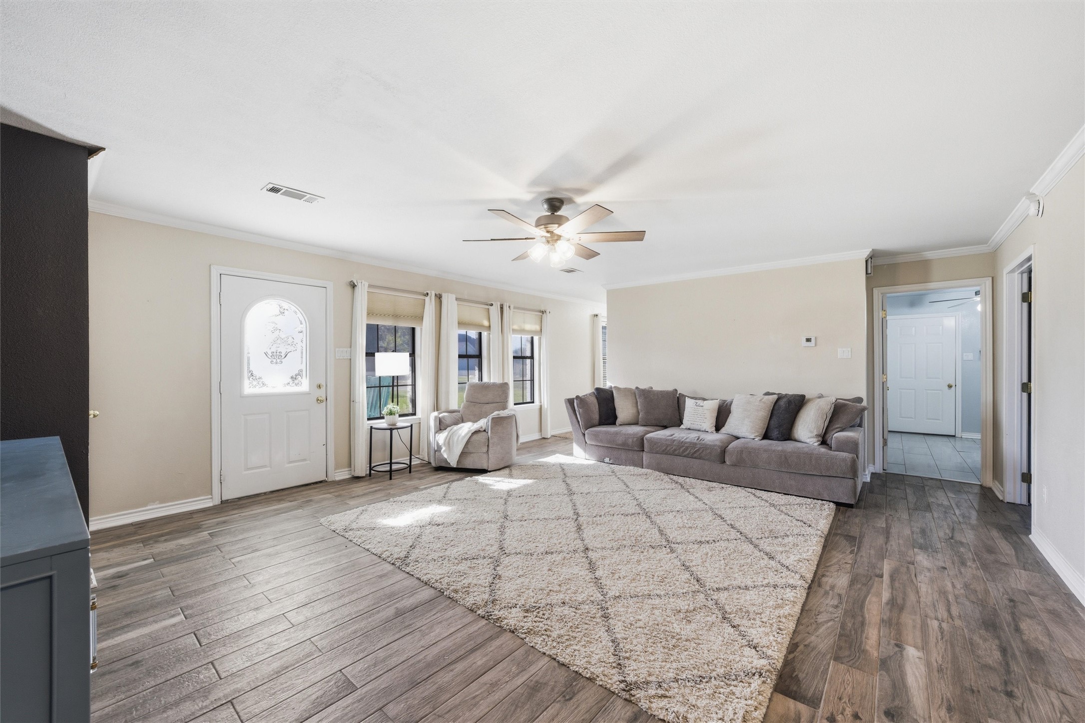1211 Overlook Court