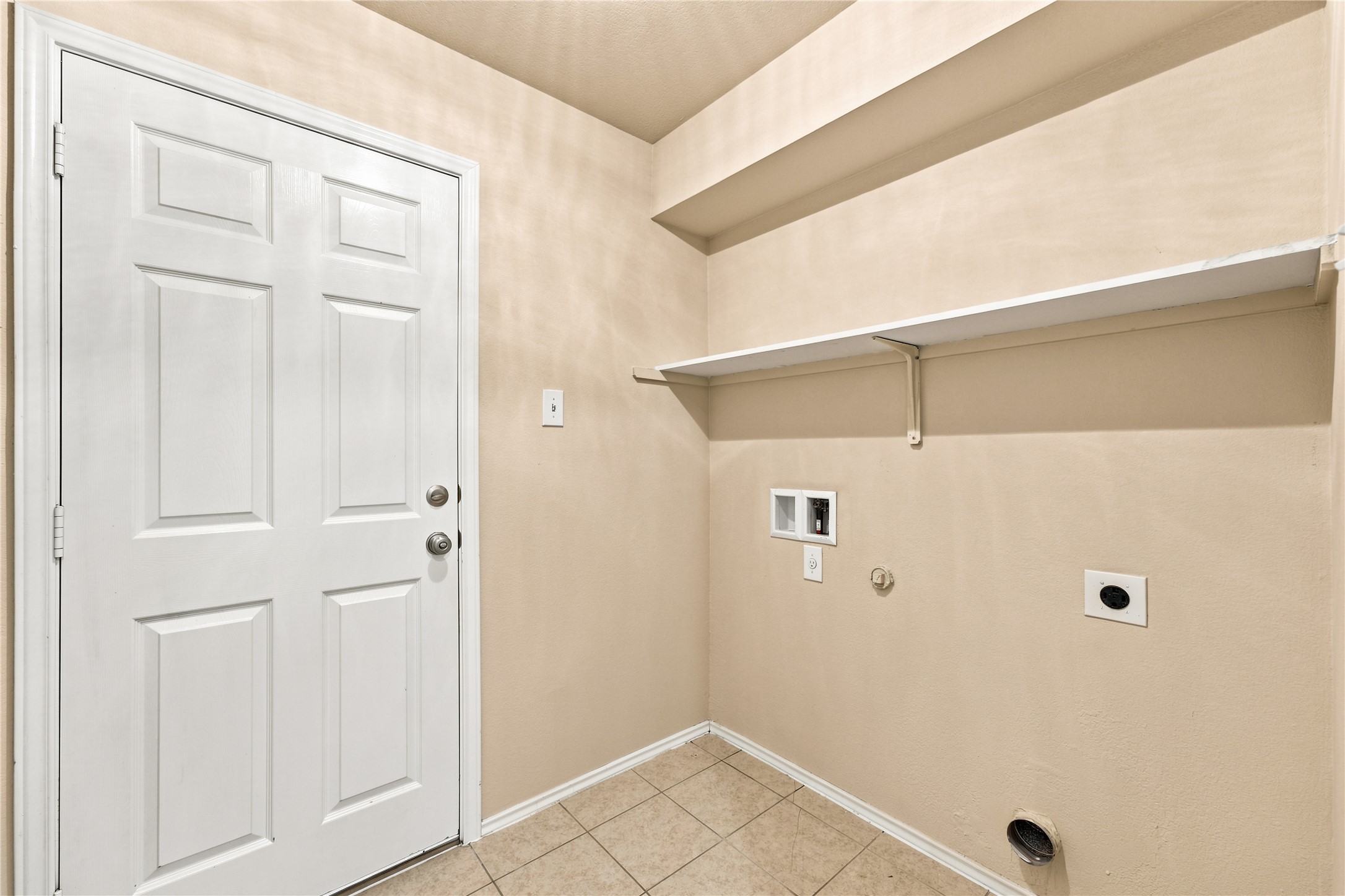 6541 Serena Lane