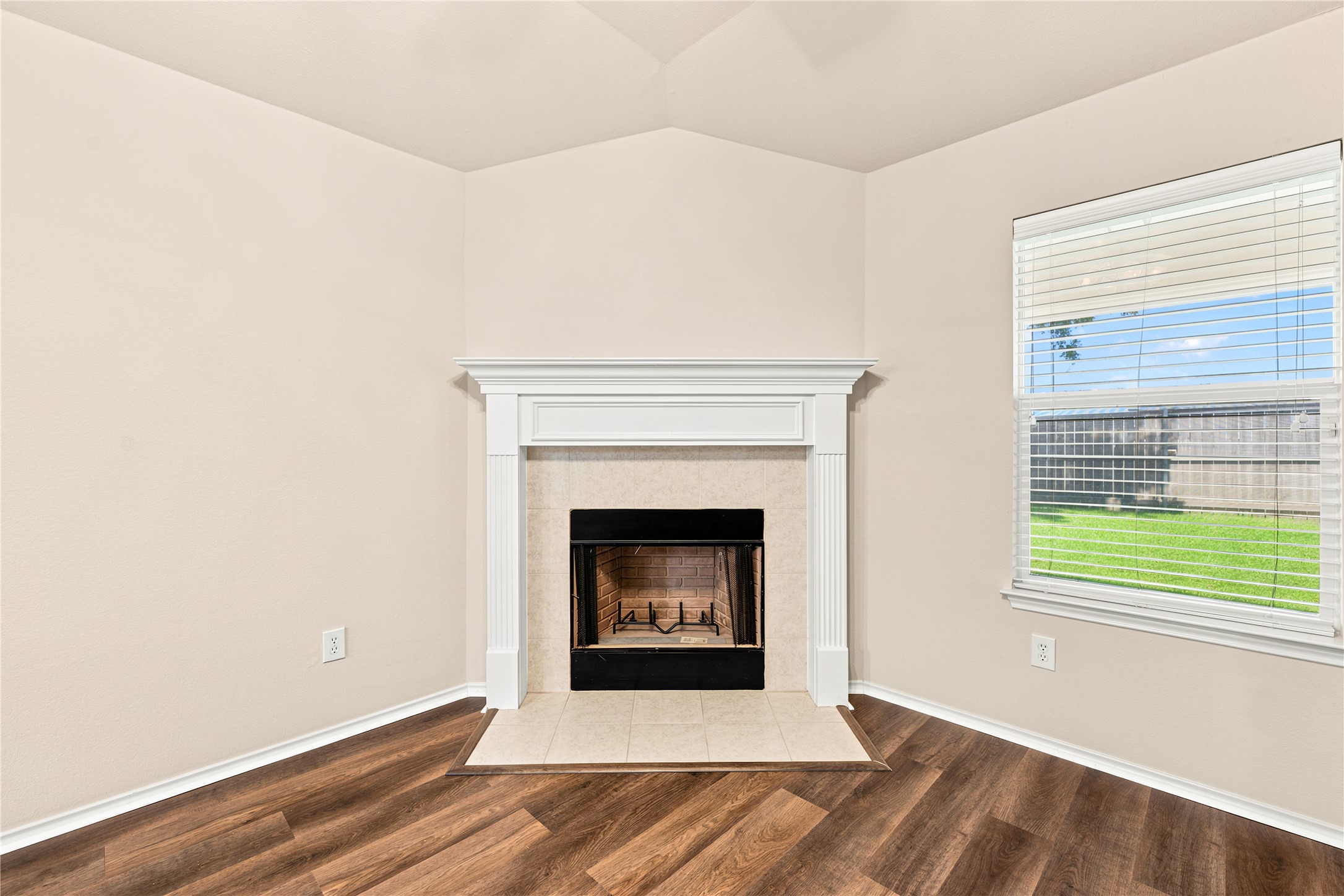 6541 Serena Lane