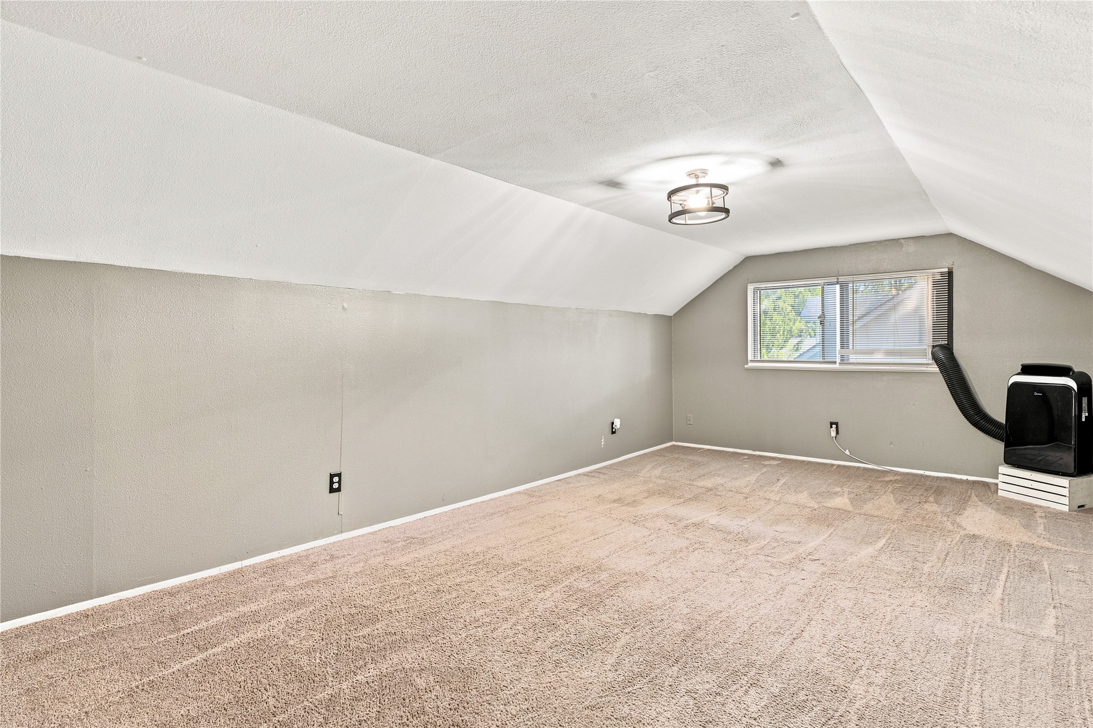 4506 Kendall Lane