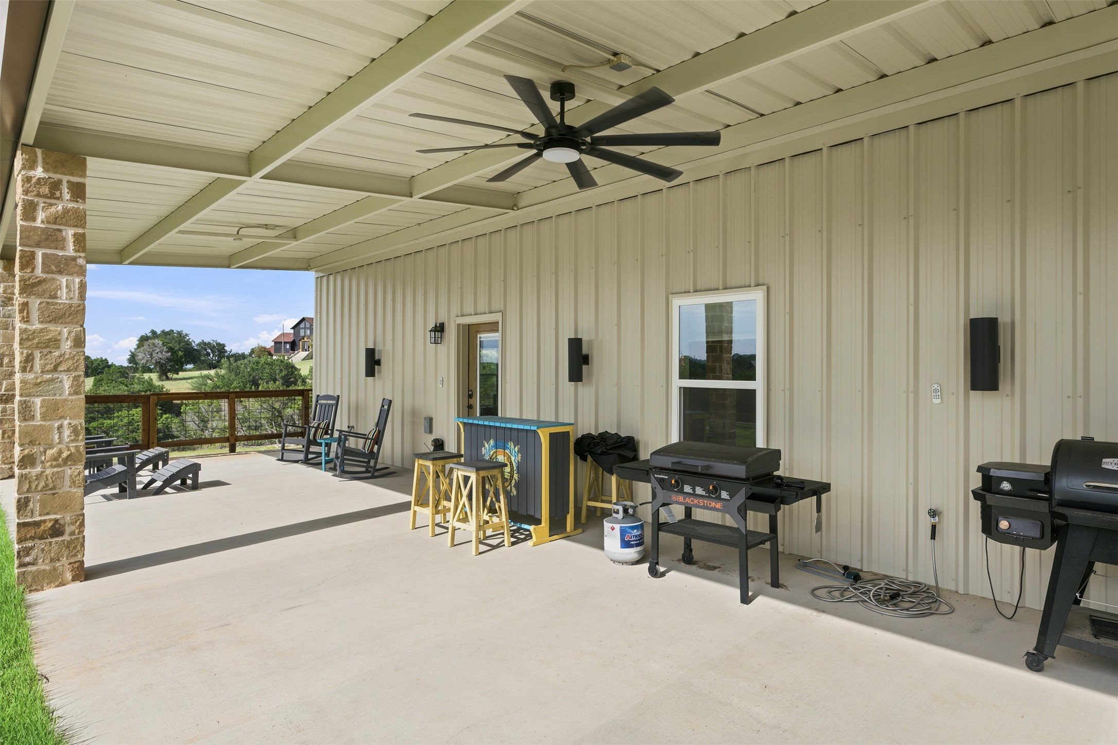 211 County Road 1511