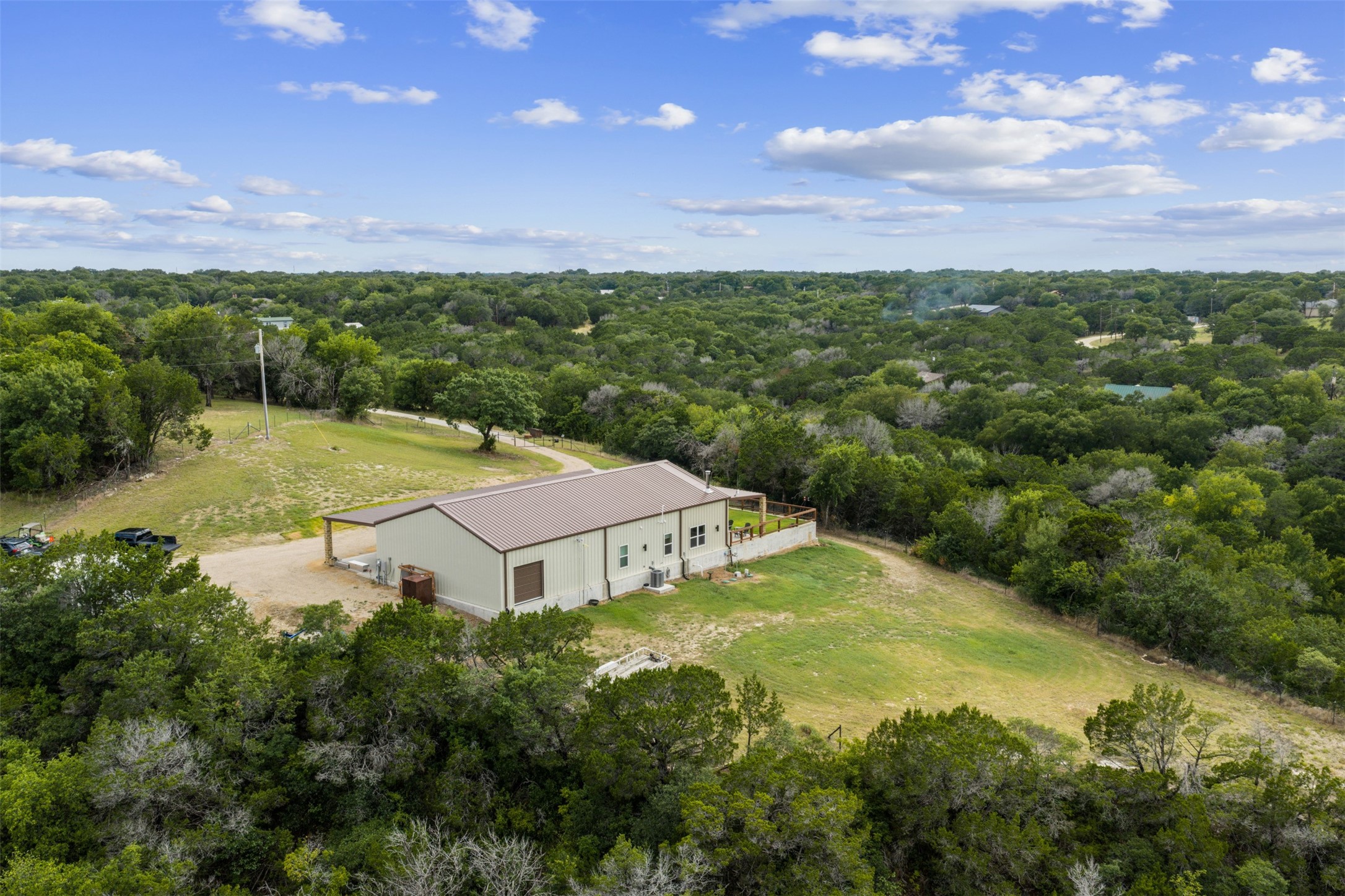 211 County Road 1511