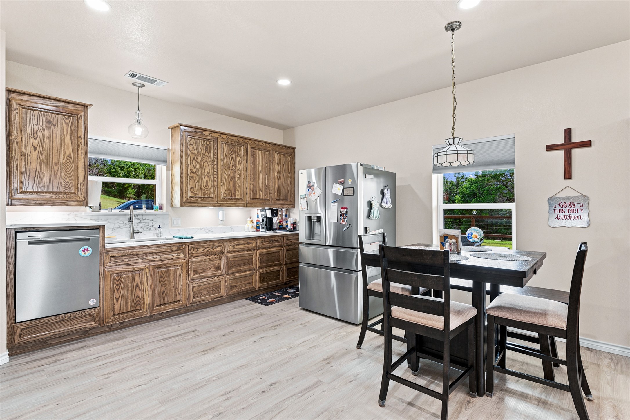 211 County Road 1511