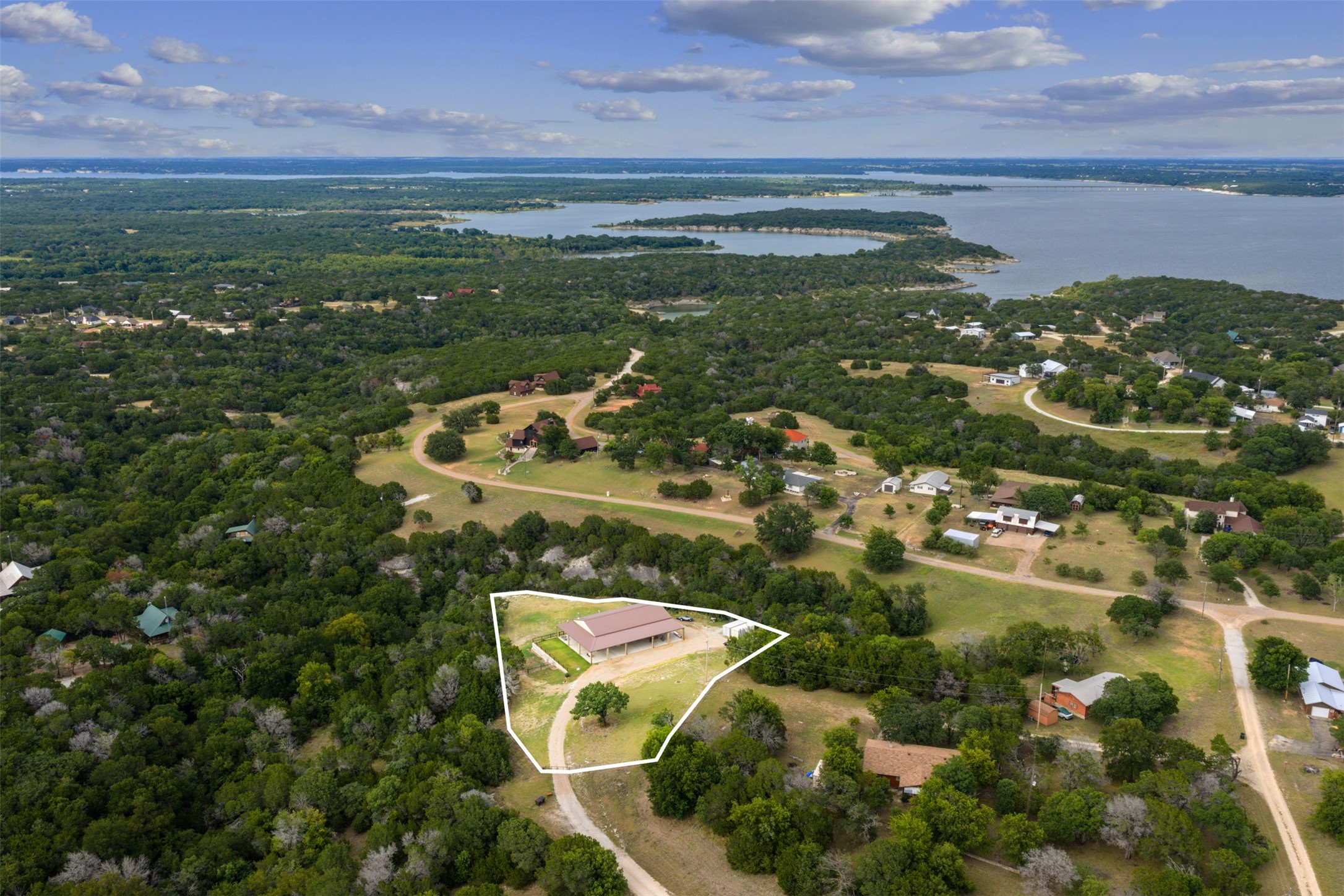 211 County Road 1511