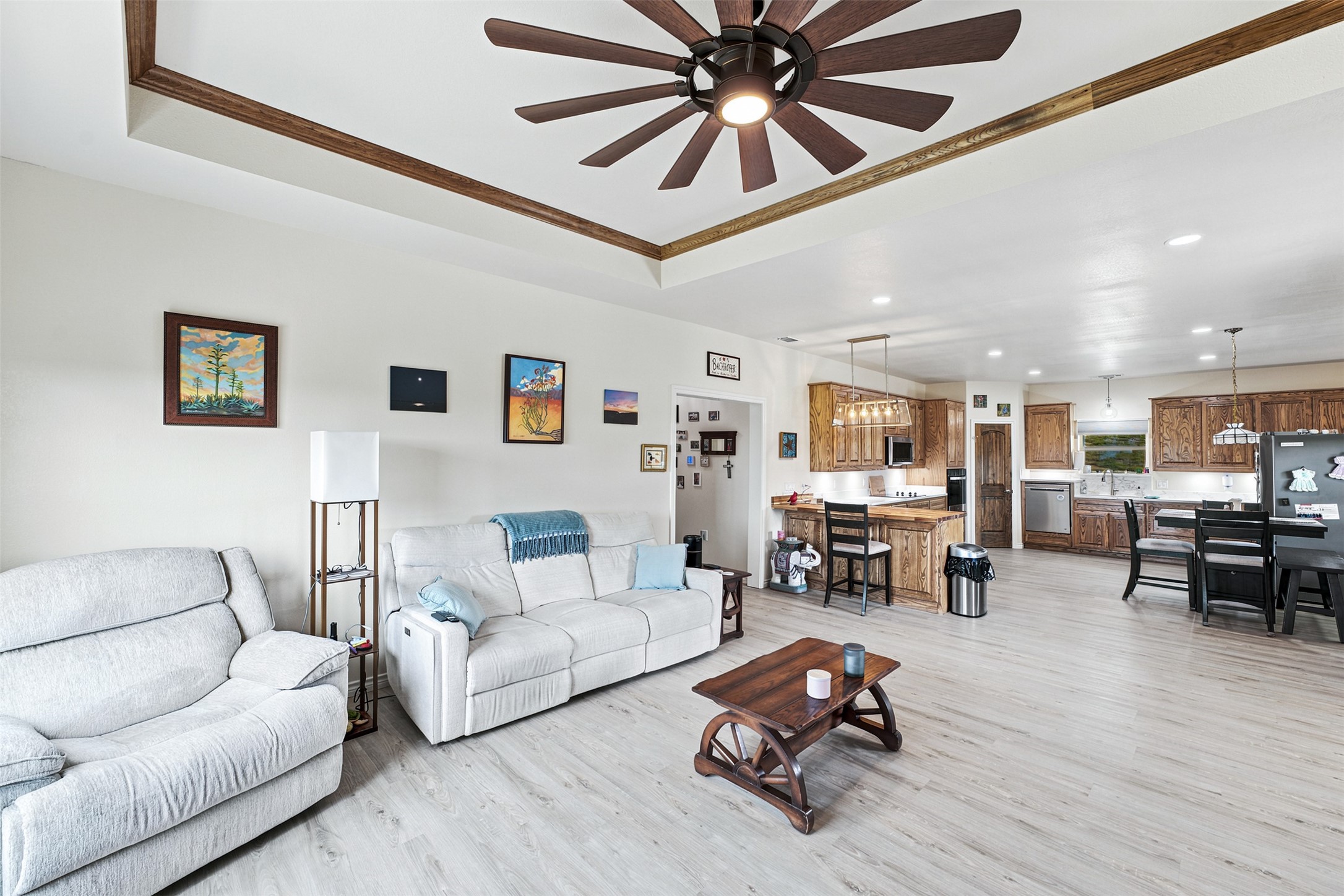 211 County Road 1511