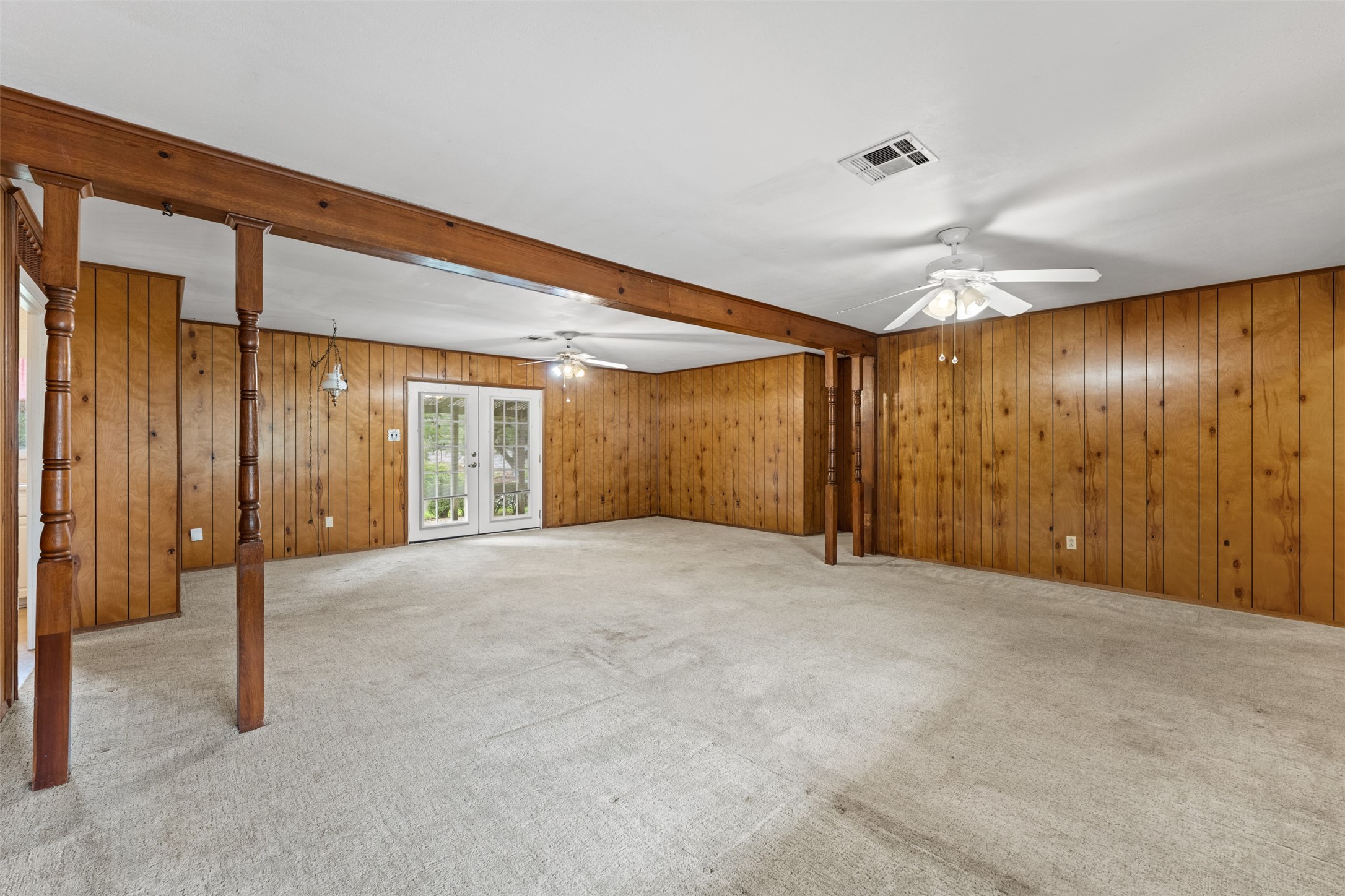 5700 Westlawn Drive