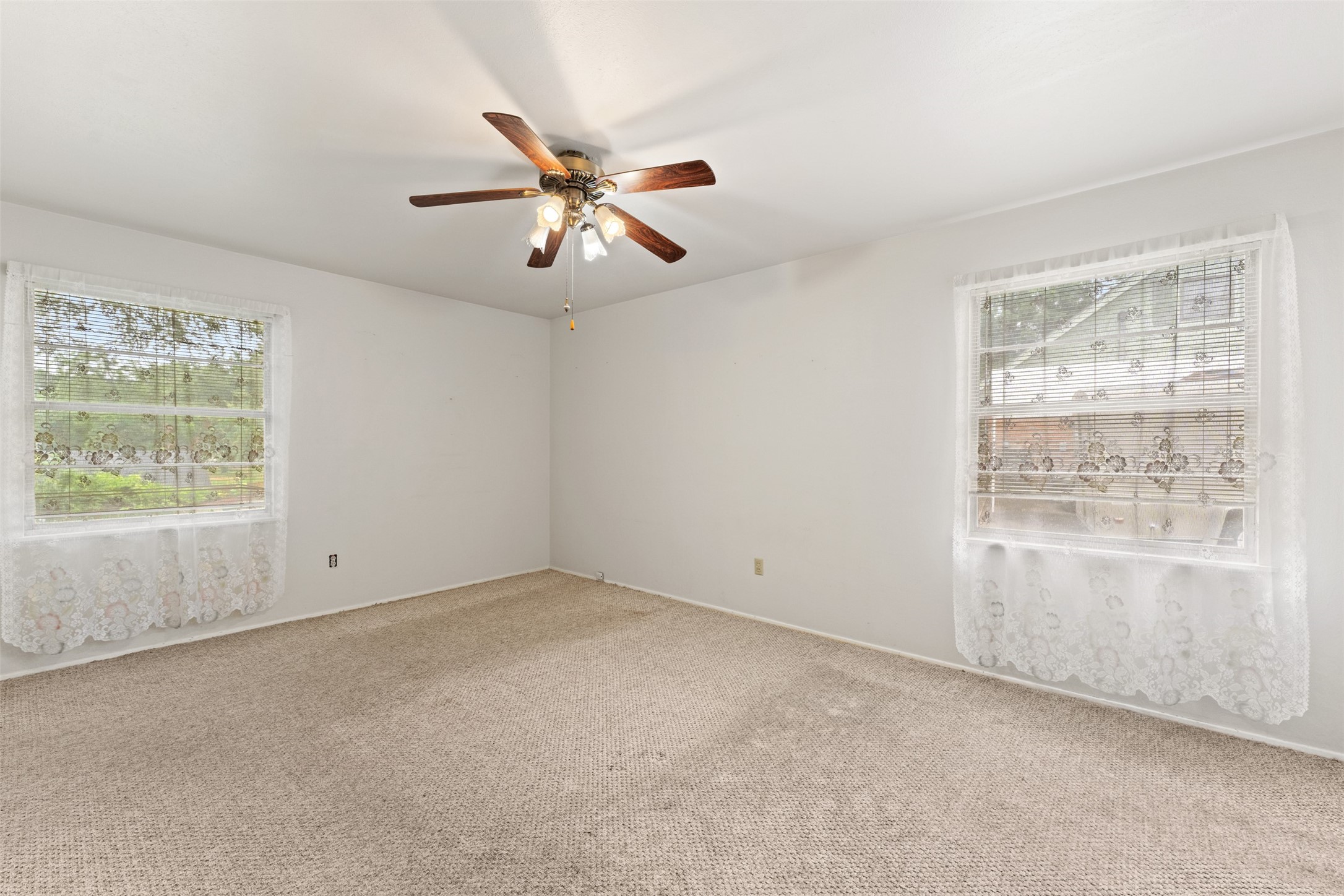 5700 Westlawn Drive