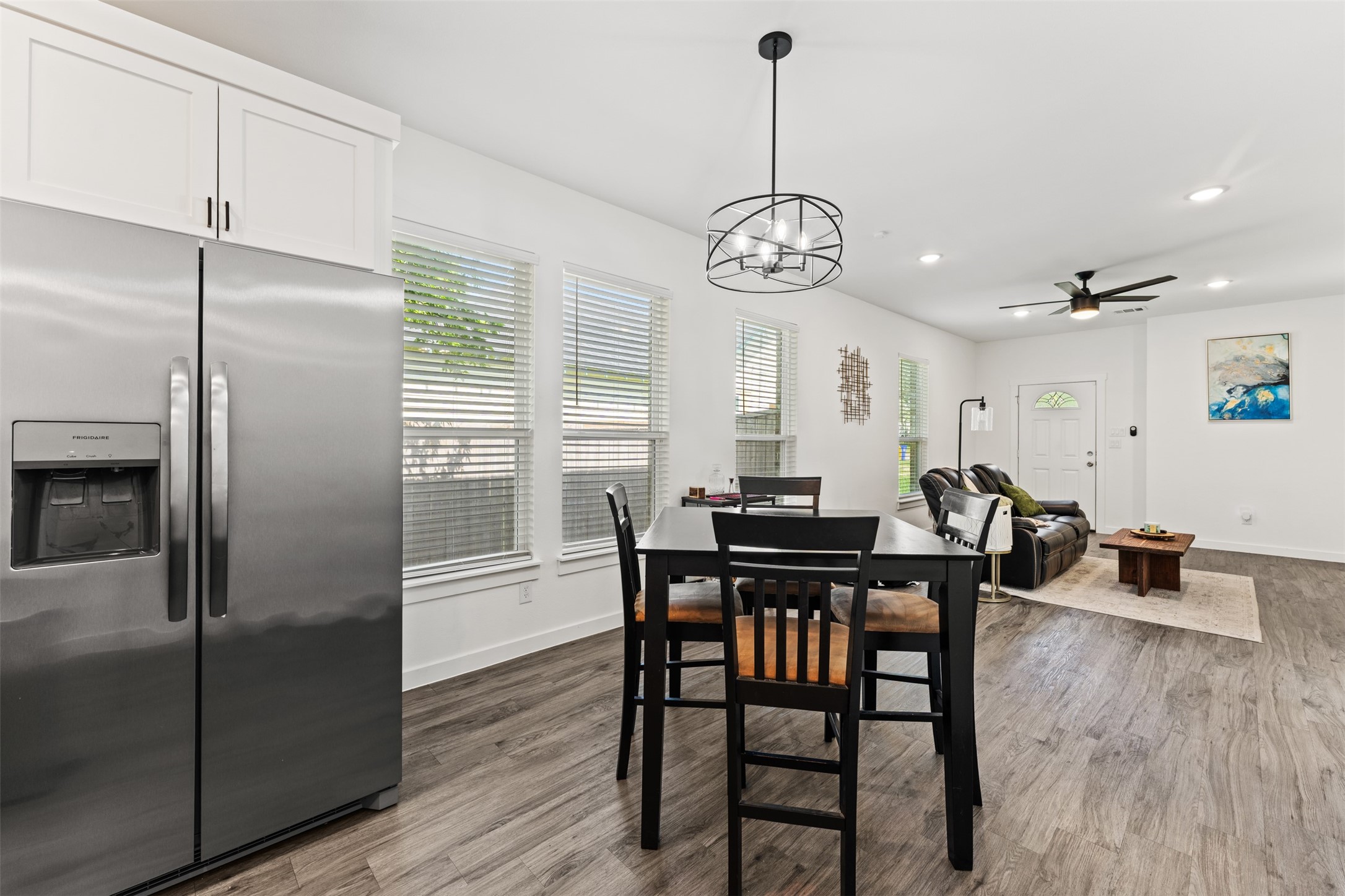 322 E Walnut Street