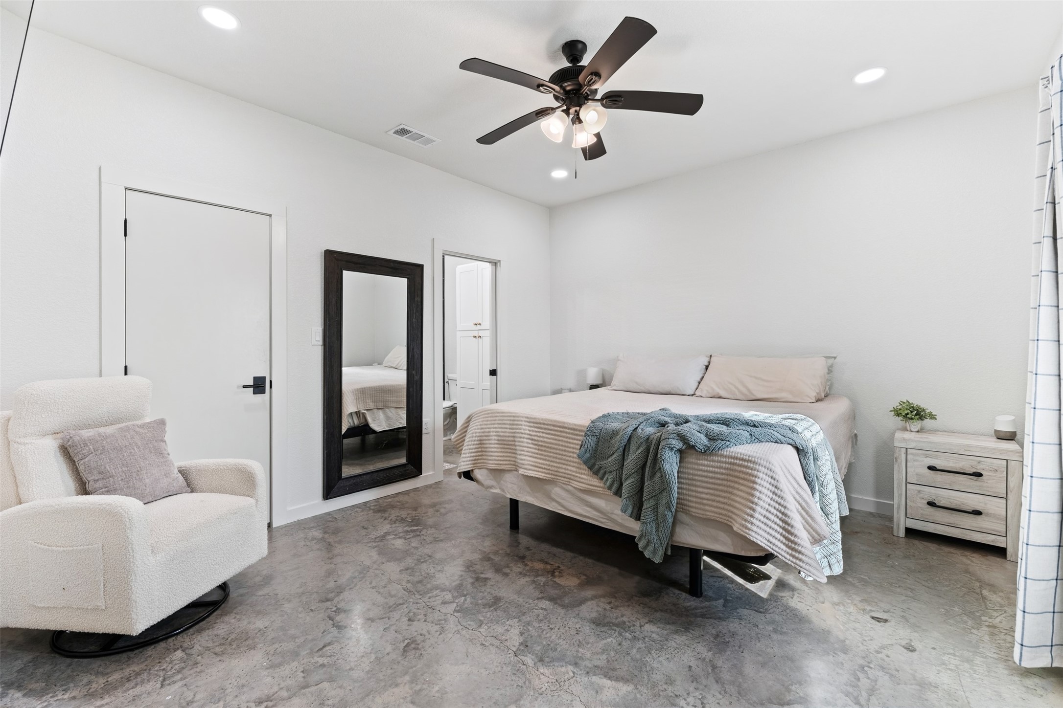 259 Stillmeadow Way