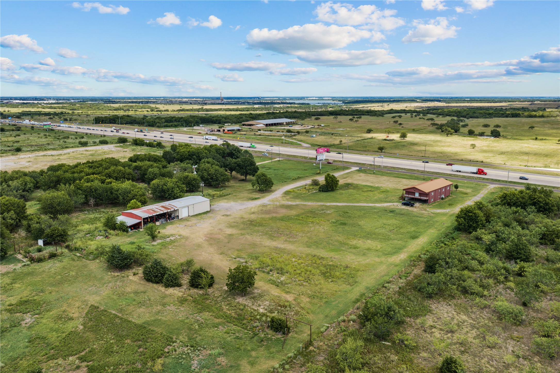 5608 S Interstate Highway 45 W