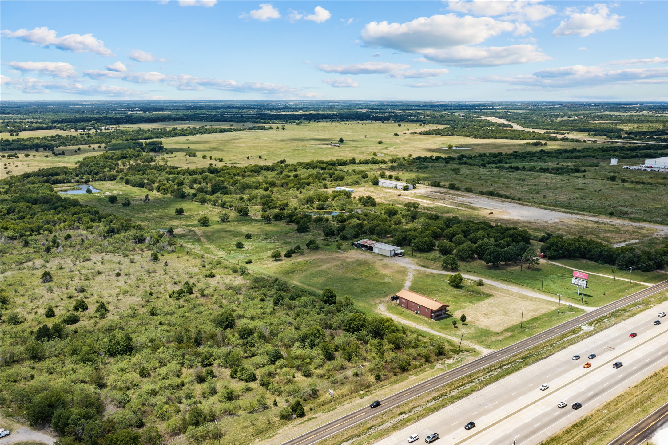 5608 S Interstate Highway 45 W