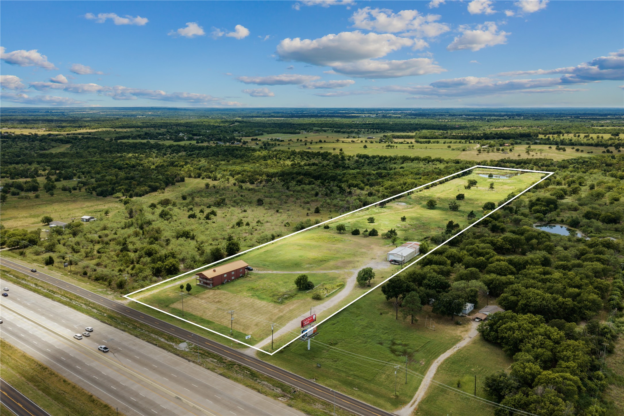 5608 S Interstate Highway 45 W