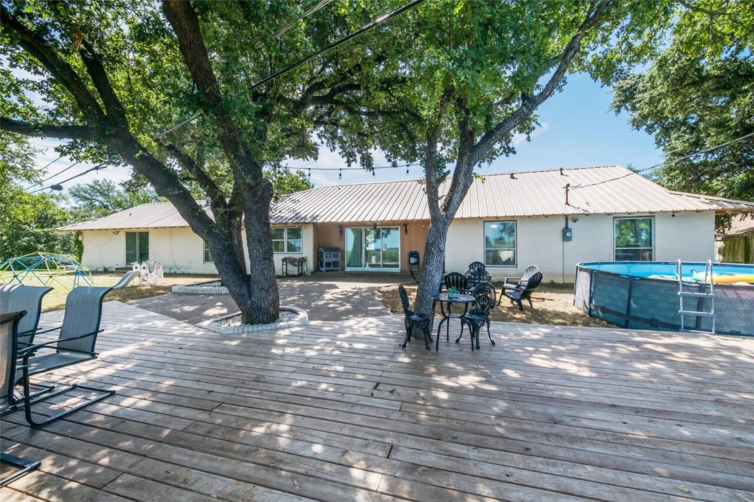 8101 Forest Ridge Drive