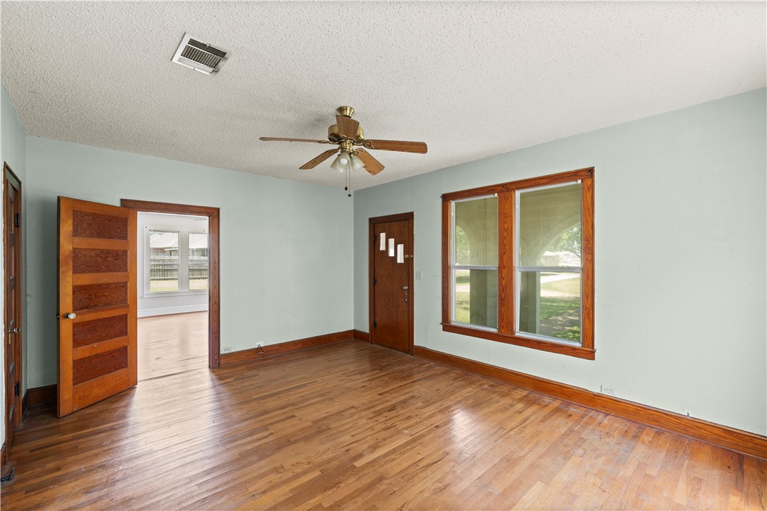 1110 S Harrison Street