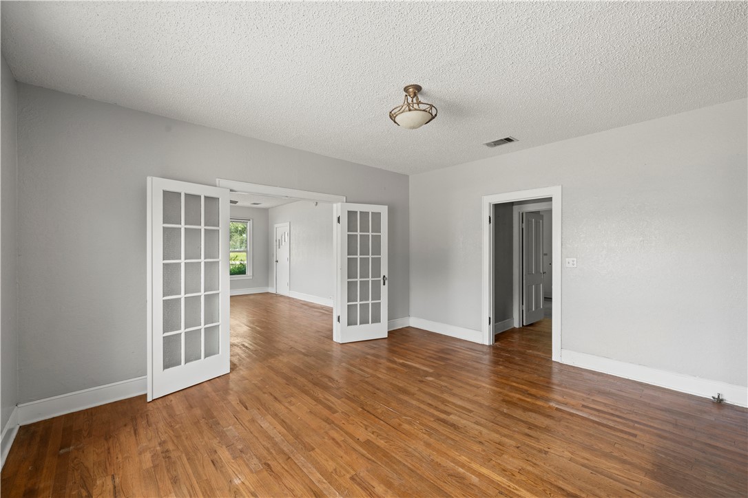 1110 S Harrison Street