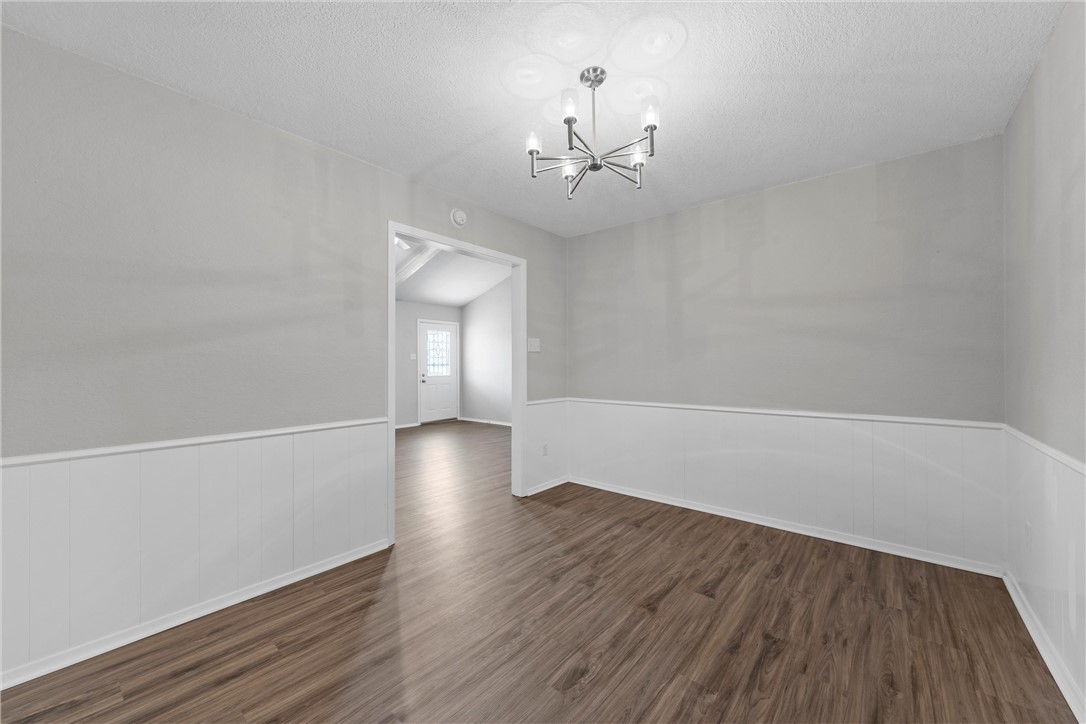 400 Simons Avenue