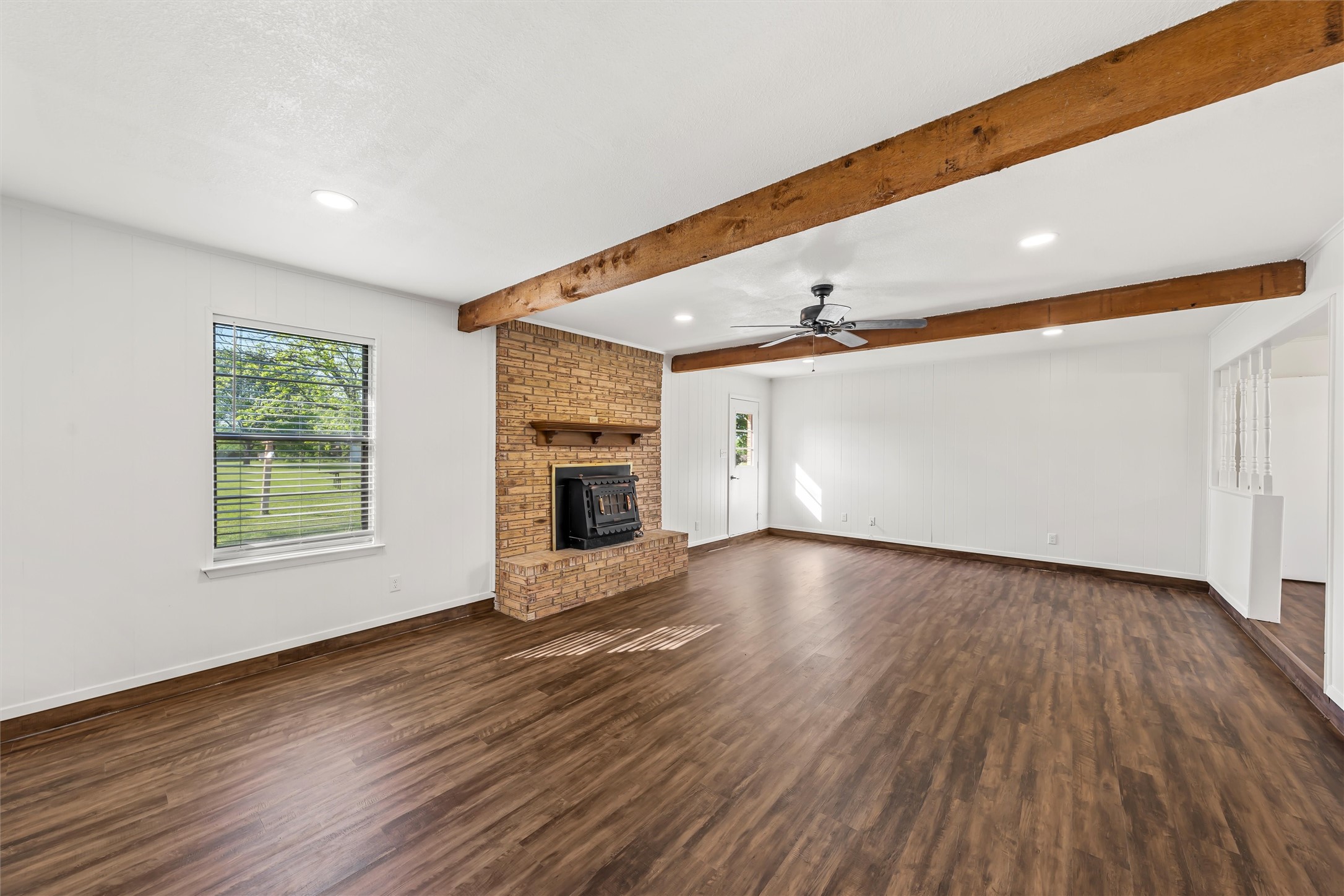 943 Coxs Oak Valley Road