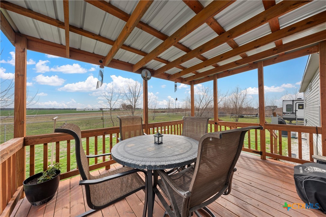 143 W Weinberger Road