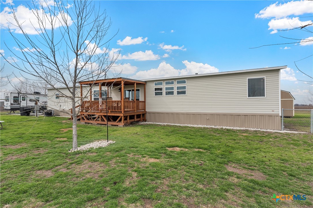 143 W Weinberger Road