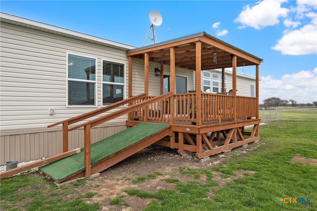 143 W Weinberger Road