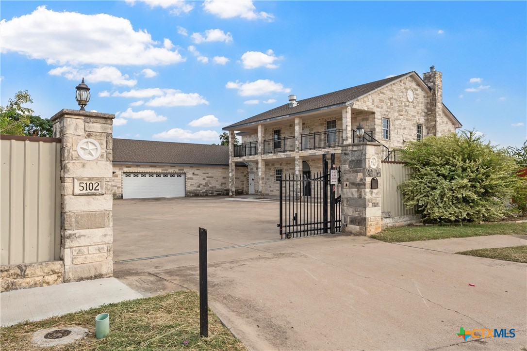 5102 Cinch Drive