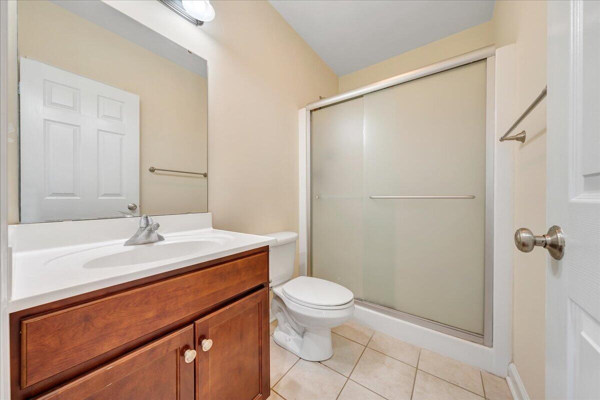 2117 River Oaks DR