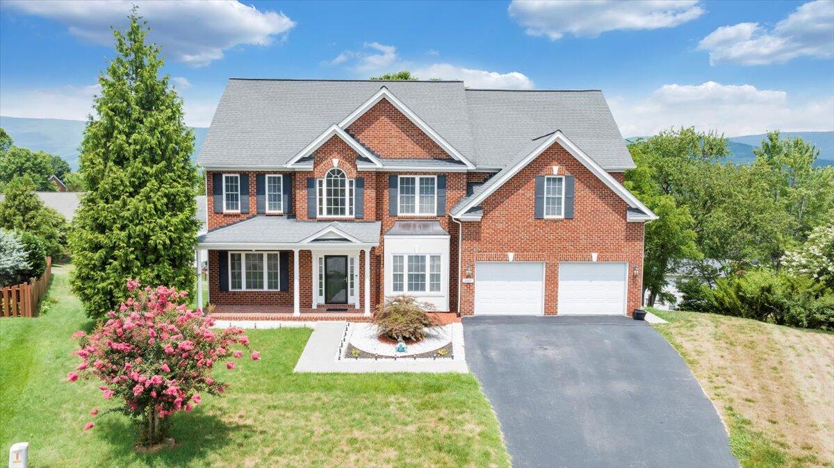 2117 River Oaks DR