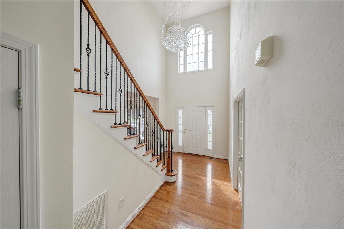2117 River Oaks DR