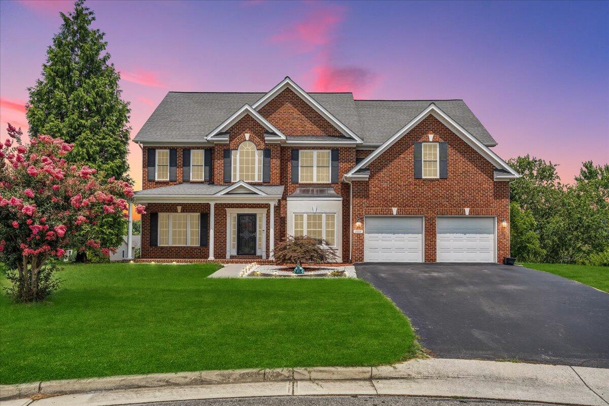 2117 River Oaks DR